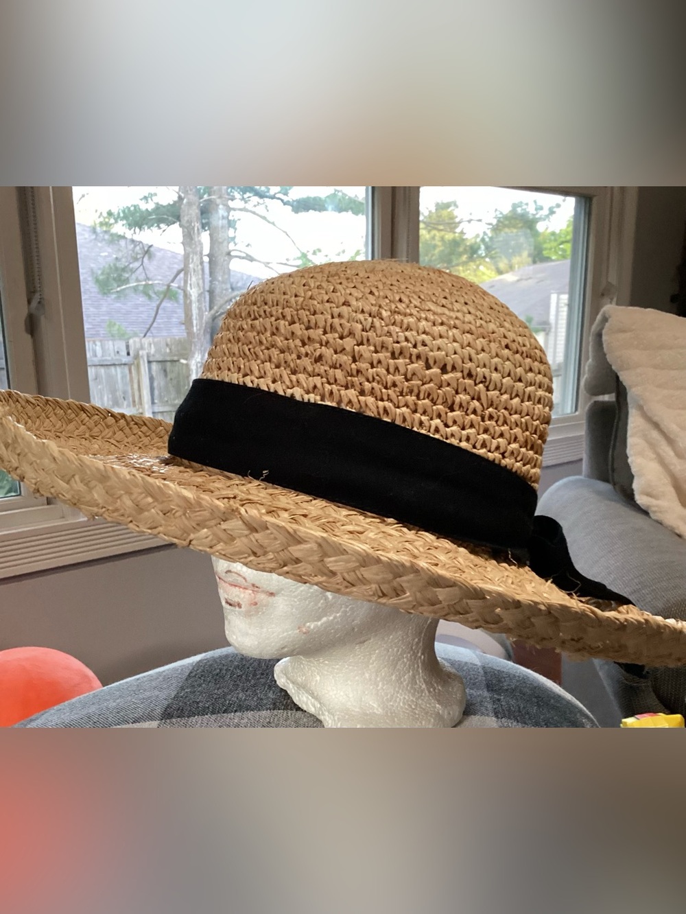 Scala Collection Women’s Raffia Straw Hat, Natural w/Black Fabric Band 3” Brim